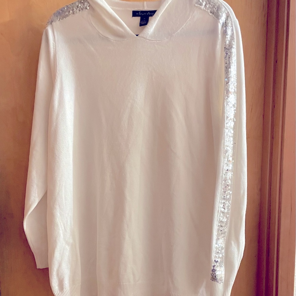 Hooded sweater with Bling!